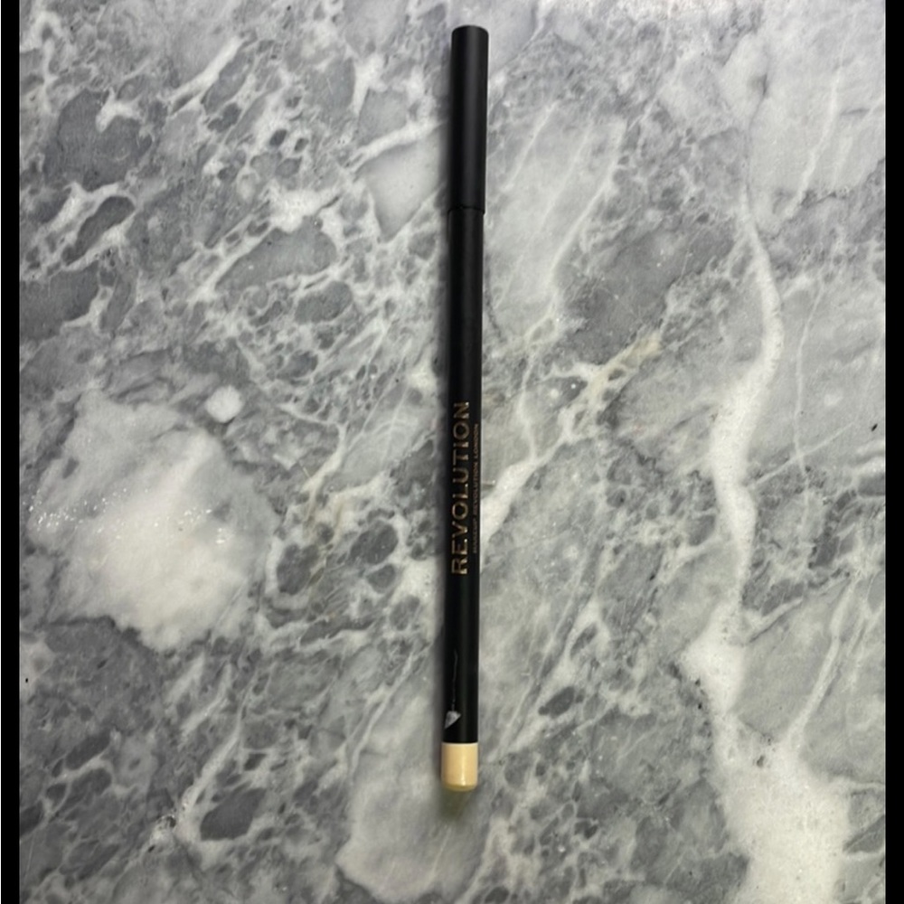Revolution Eyeliner Pencil Nude